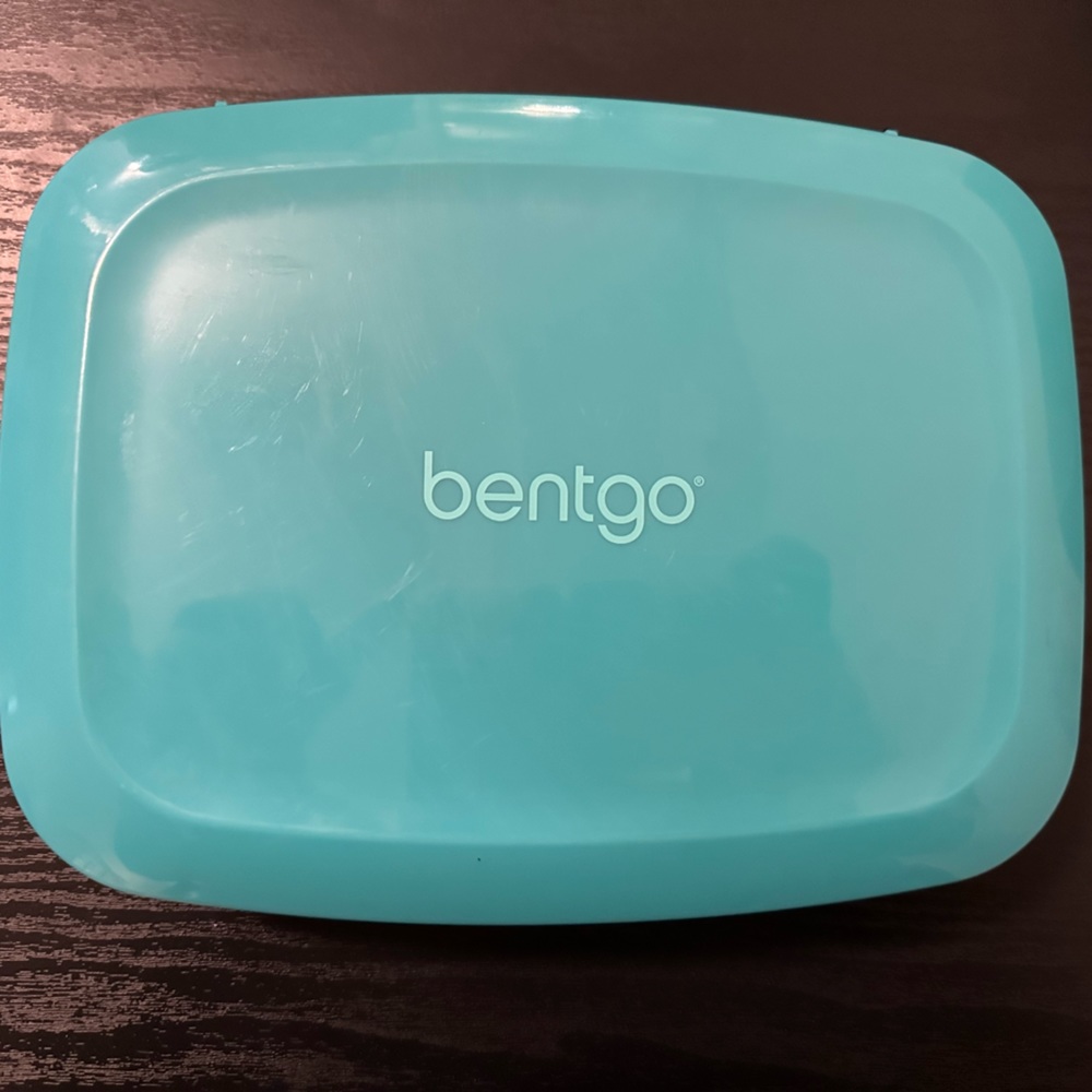 Bentgo Fresh leak-proof lunch box